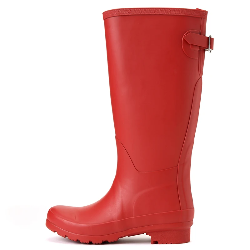redhead-rubber-bottom-boots-teen-girls