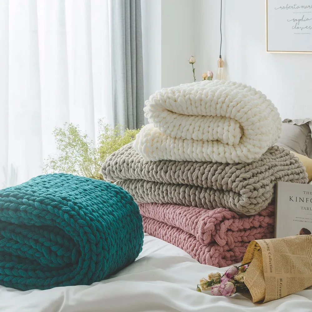 

INS hot sale,hand-woven blanket.Knitted sofa /bed soft blanket.Photography props blanket.Wool-like blanket