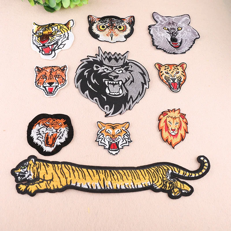 cloth stickers computer embroidery chapter clothes decoration fierce beast patch stickers embroidered standard punk decals