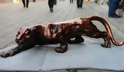 Бесплатная доставка китайский красный Бронзовый Медь фэн-шуй зло животного Run Пантера Leopard Книги по искусству статуя