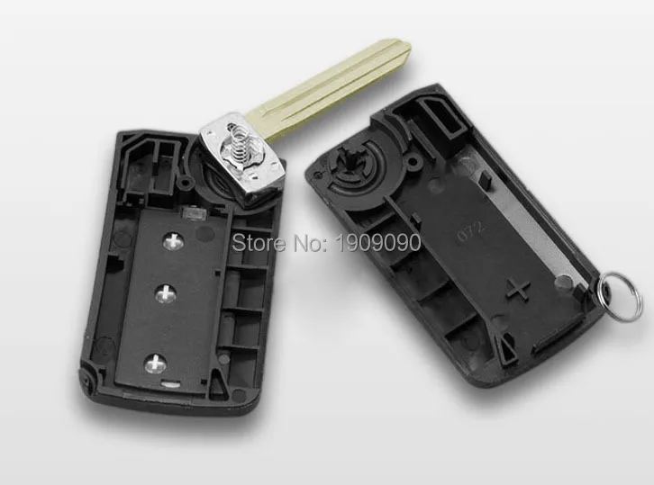 Toyota Highlander Yaris Modified key case 3 Butons  (5).jpg