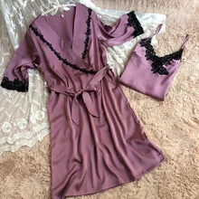 Лидер продаж ночные рубашки Атлас слинг Глубокий V образным вырезом кружево Ночная рубашка с открытой спиной половина рукава сексуальный халат