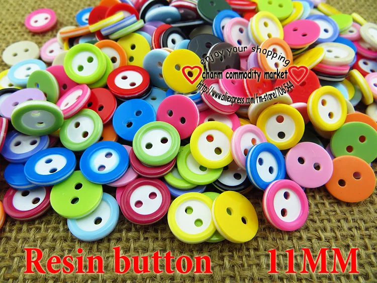 

100PCS 11MM Dyed RESIN 2-Holes kids buttons resin coat boots sewing clothes accessories brand button garment R-132a