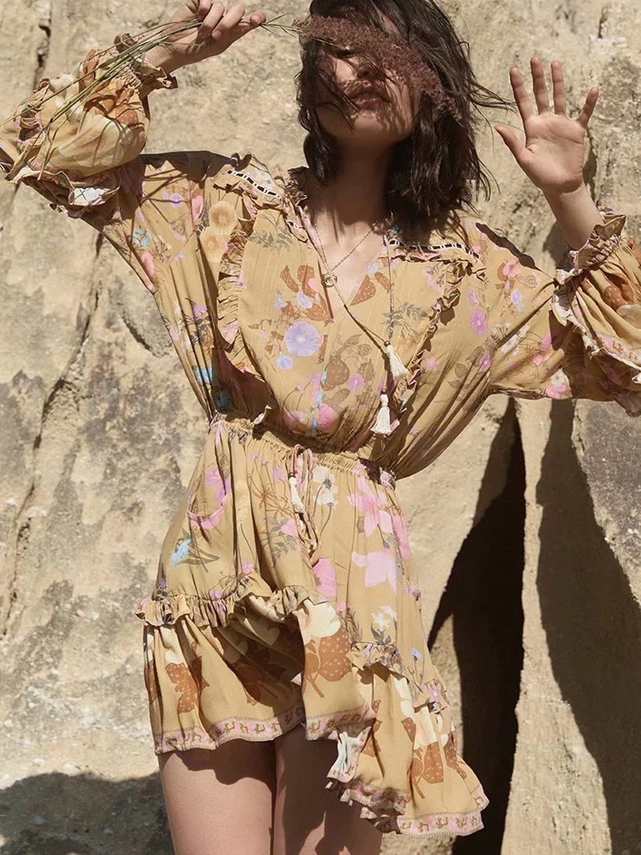 

Summer Women Floral Printed Mini Dress Lantern Long Sleeve Tassel Chic Ruffles Short Dress 2019 Vintage Boho Beach Loose Dresses