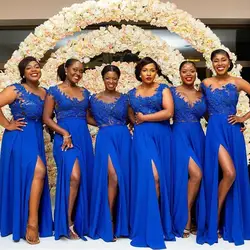Пикантные Королевское голубое кружево Длинные свадебные подружки невесты платья для женщин Очаровательная разрез сбоку наряды на