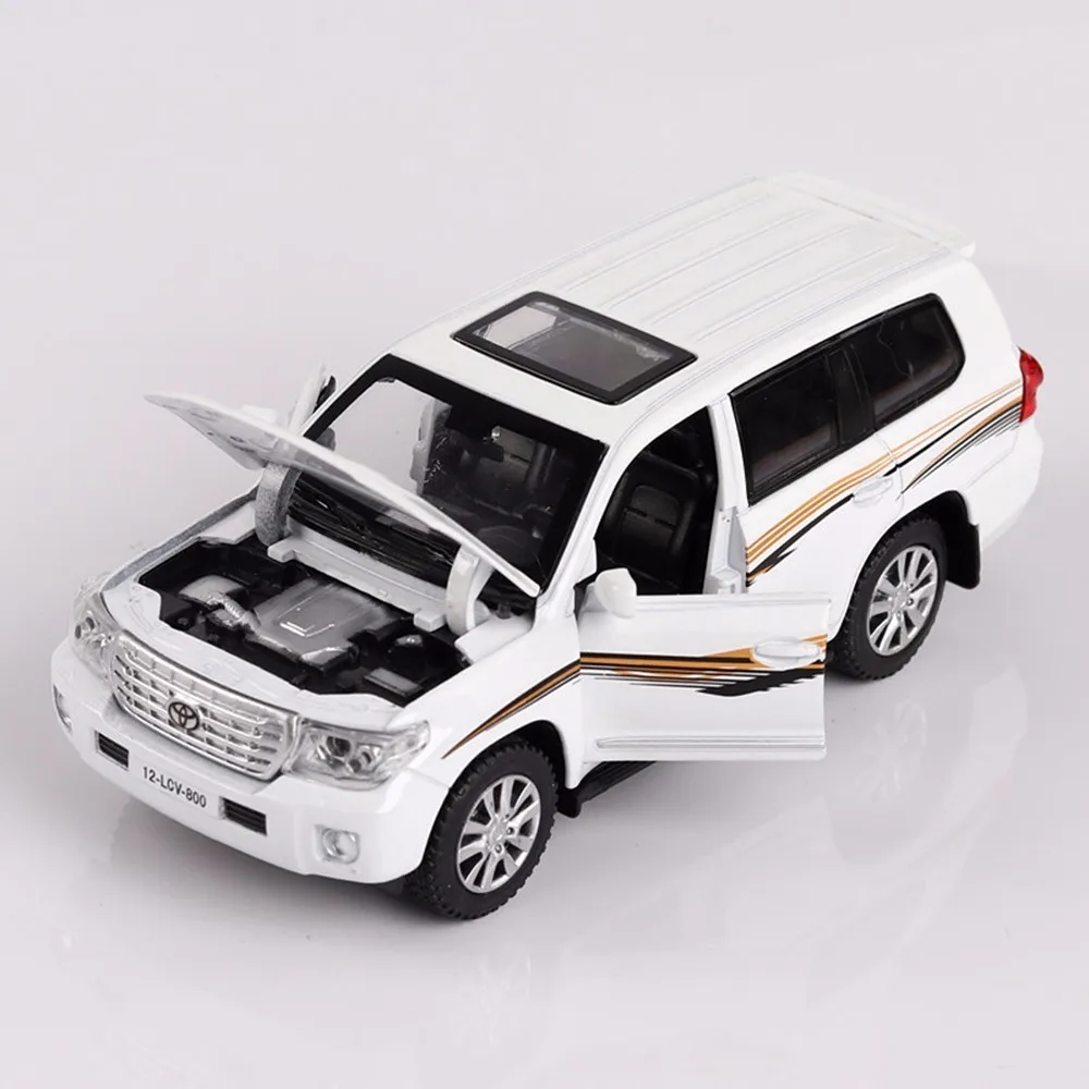 1/32 внедорожник Toyota Land Cruiser, брелок для автомобильных ключей, модели 4 дверь открыта тянуть обратно светильник музыка металлический автомобиль игрушка для детей мальчиков и девочек собрать