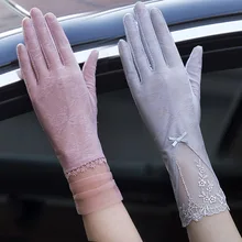 Сексуальные весенне-летние женские короткие перчатки для сенсорного экрана от солнца, модные женские тонкие шелковые кружевные перчатки для вождения с жемчугом 05CD
