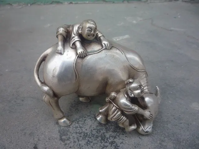 

Old 18C Tibet Silver Statue/ Sculpture----cowboy playing with the OX, Nice Carving,best collection&adornment,free shipping