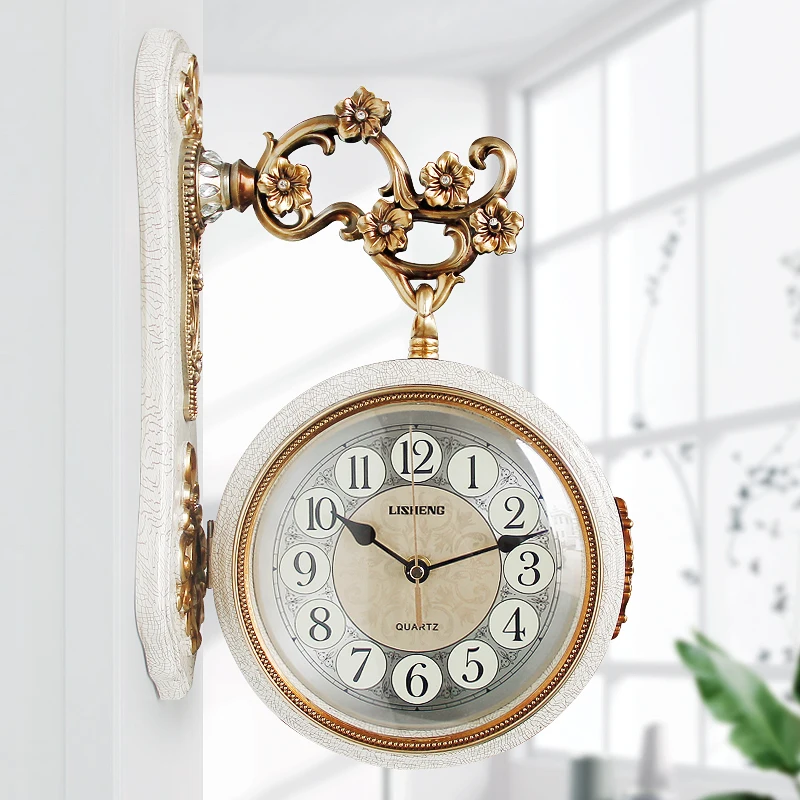 

Art European Double-sided Creative Wall Clock Modern Design Mute Living Room Clock Minimalist Home Wall Clock Digital 40C211