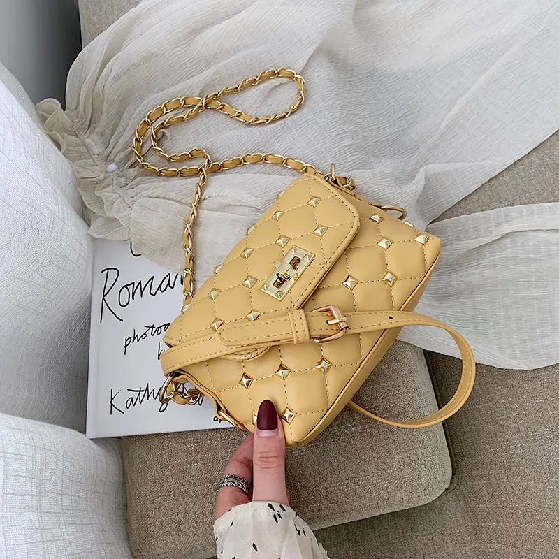 

female small bag 2019 han edition ling rivets shoulder inclined bag, summer fashionable western style small package