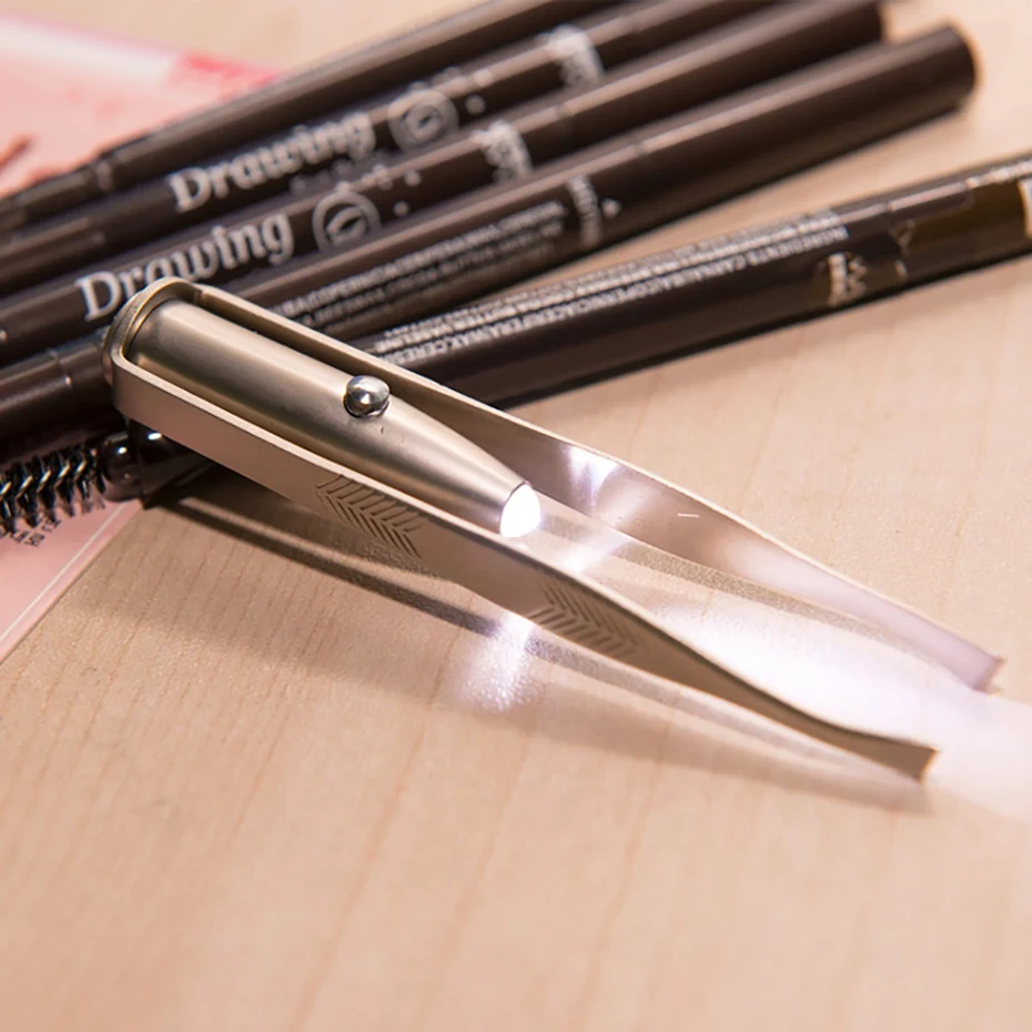 2018 New Arrive Eyebrow Tweezers Stainless Steel  LED Light Eye Hair Remover Eyelash Remove Tools Make Up Essentials  (3)