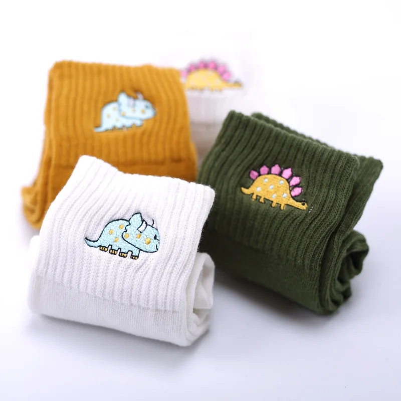 

Cute Women Embroidery Dinosaur Cotton Socks white Lovely Cartoon Animal Vintage Short Socks Novelty Crazy Funny Cozy Sock Funky