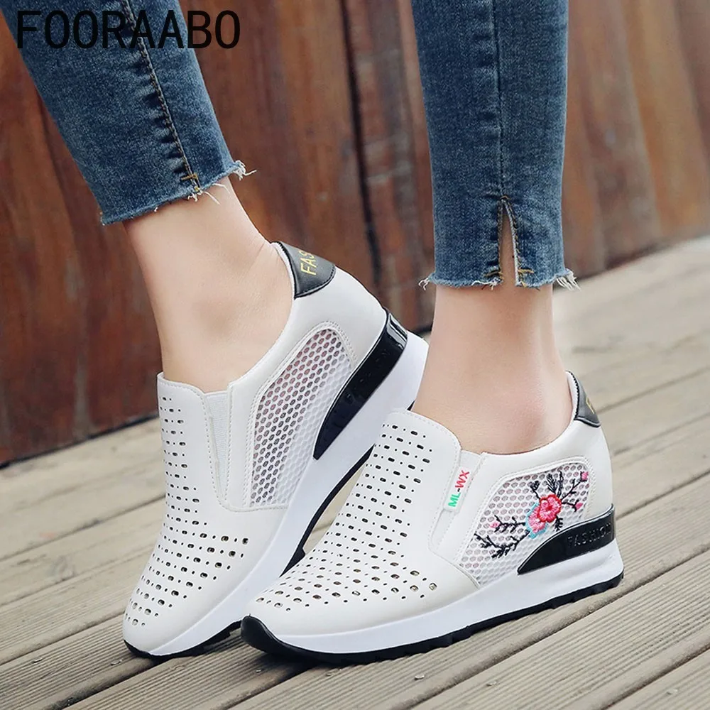 

WDHKUN summer shoes flip flop women adults trainers summer white shoes woman cute ladies with heels black#H3