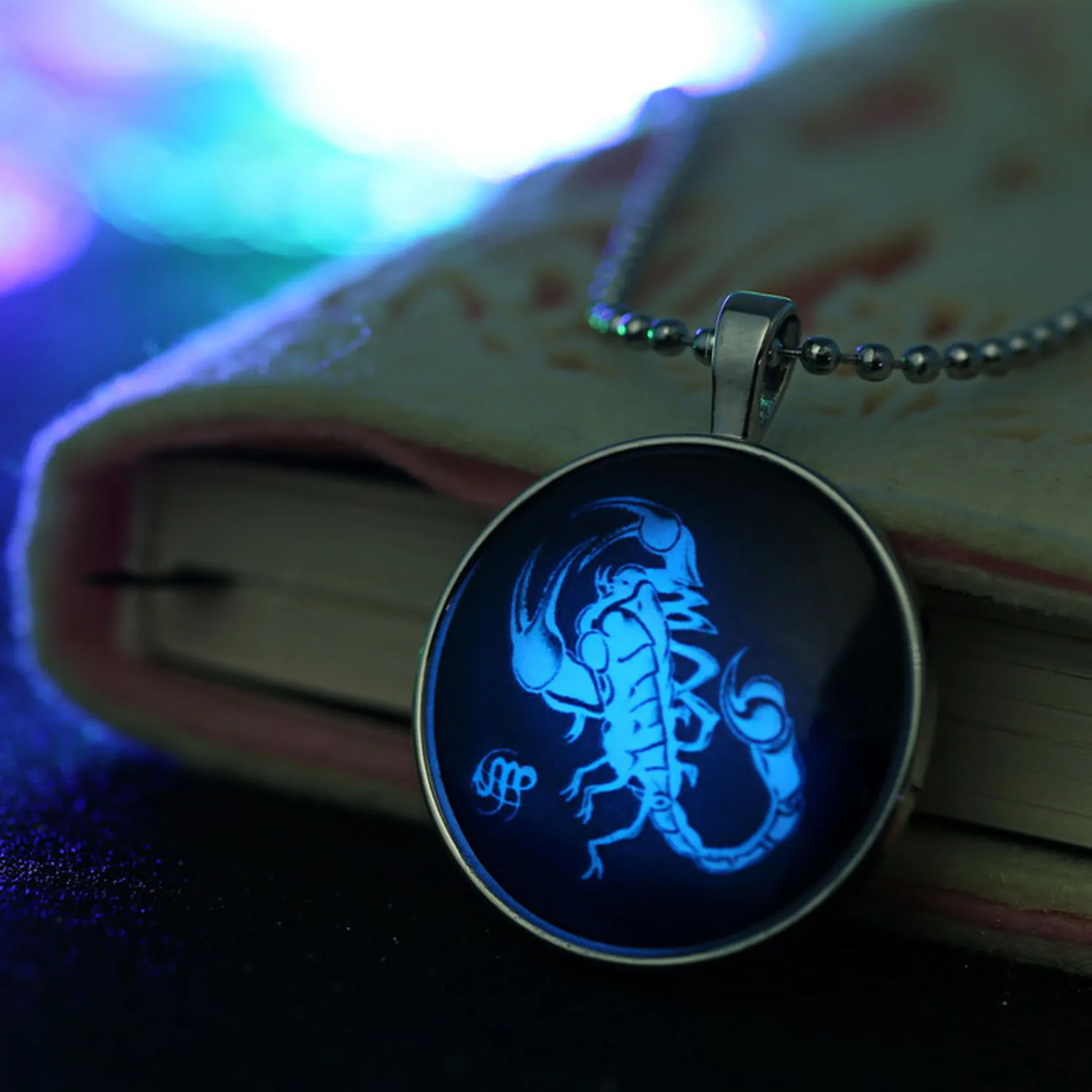 Scorpio Zodiac Sign Night Light Bead Chain Silver Plated Glass Pendant Necklace Glow In The Dark