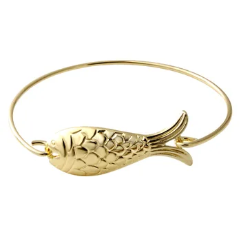 

Zinc Alloy Gold Carp Shape Link Bracelet Elegant Style Gift