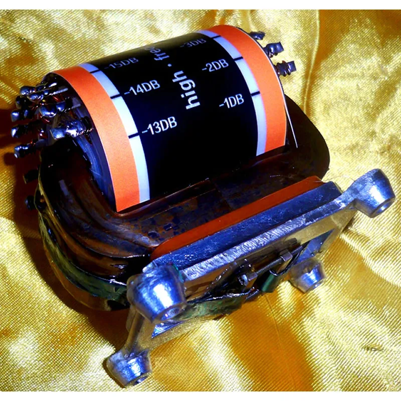 

Amorphous C-type core high-frequency volume transformer, inductance 0.89H----1.5H