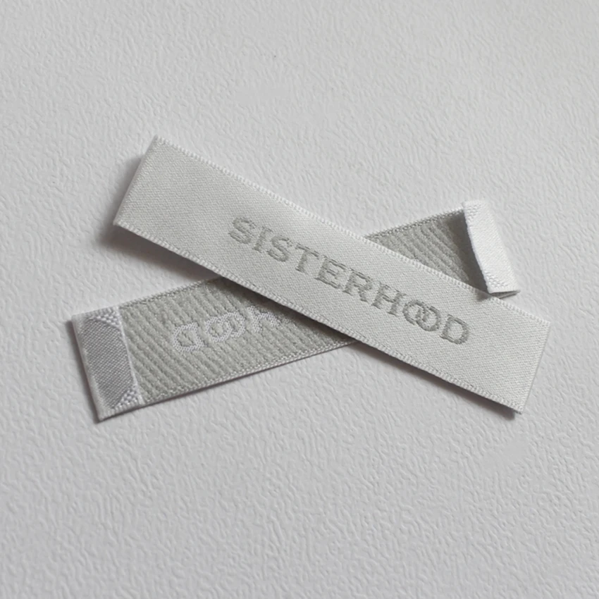 

Zeqi free shipping Custom woven labels clothing tags garment labels embroidered satin labels clothing main label