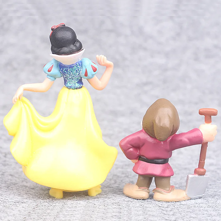 Snow White and Seven Dwarfs PVC Figures (7)