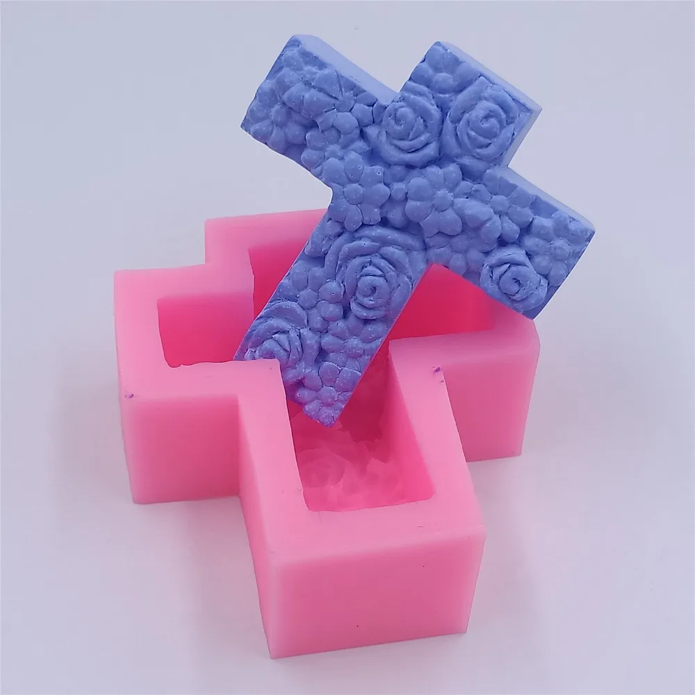 Cross-033