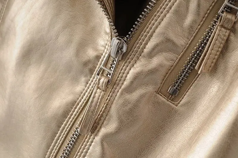 4033632670_828679491