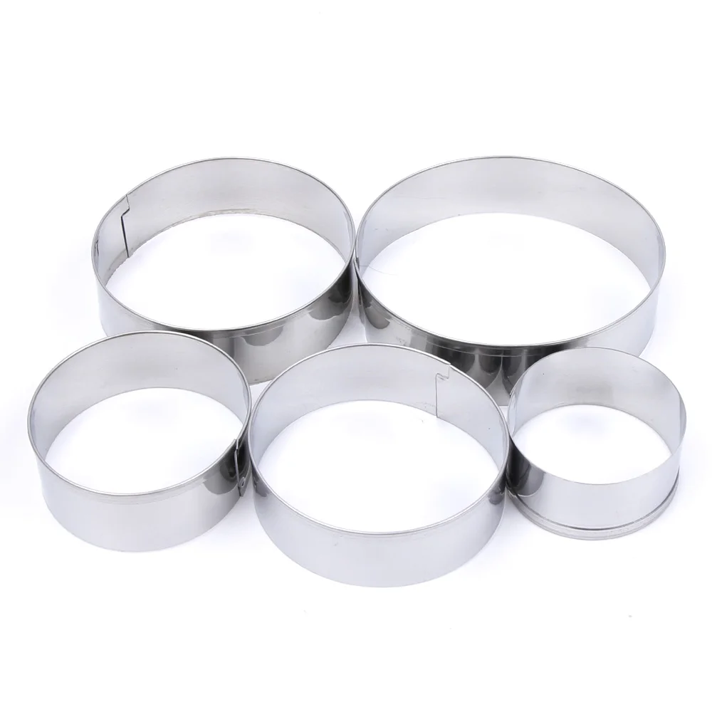 cake ring and cookie cutter set