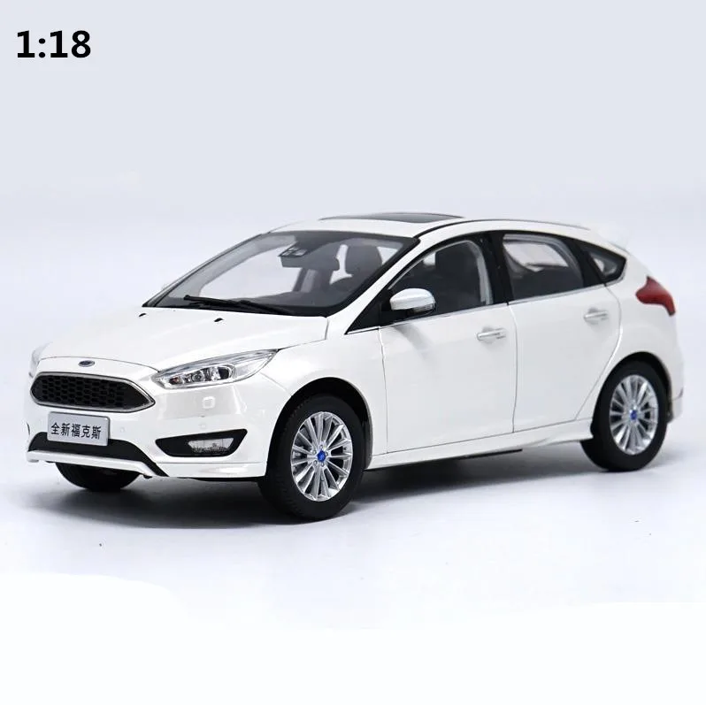 

High simulation FORD FOCUS 2016,Advanced collection model1:18 alloy car toy,diecast metal model vehicle,free shipping