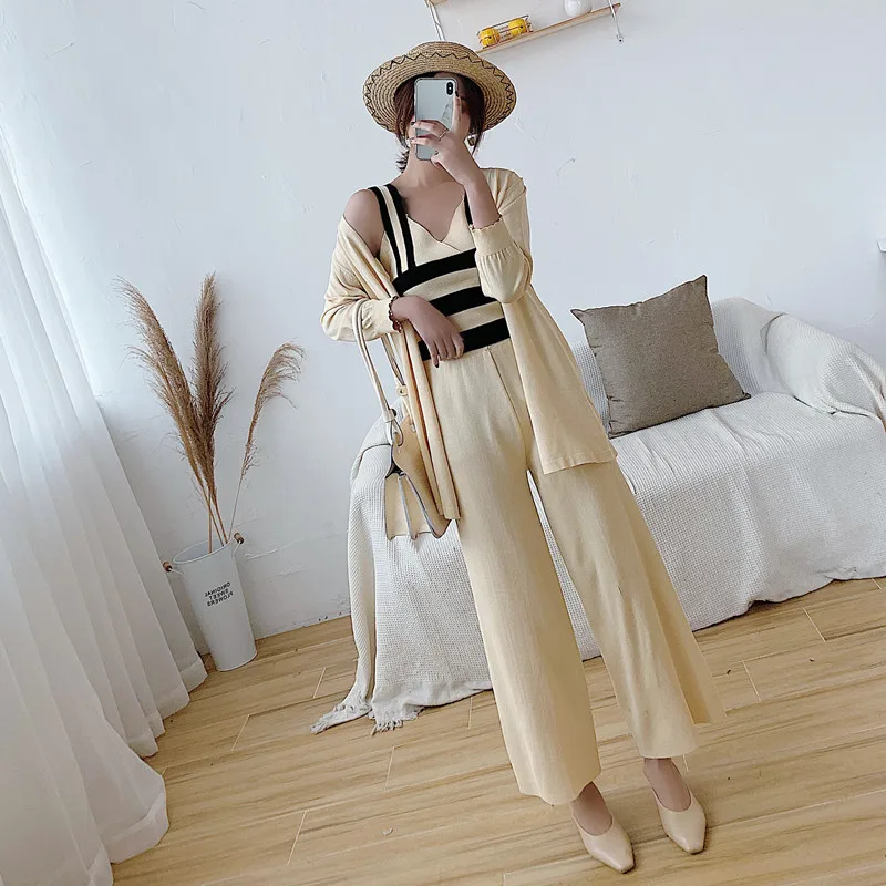 Женский трикотажный короткий топ ALPHALMODA жилет + куртка широкие брюки повседневный