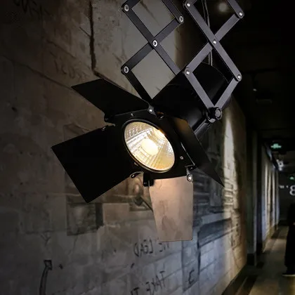 

Loft RH American Industrial Bar Clothes Store Luminaria Personality LED Orbital Ceiling Lamp