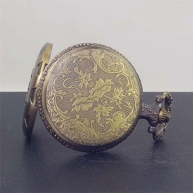 Vintage Men s Watch Bronze Steampunk Quartz Pocket Watches Classic Pendant Fob Pocket with Chains Clock 3