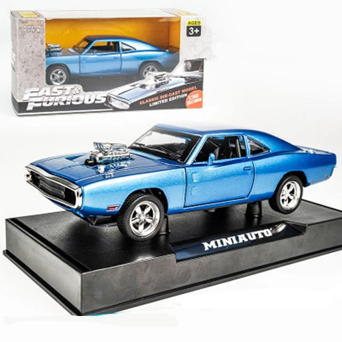 KIDAMI 1:32 быстрый и яростный ликан литой автомобиль игрушечные машины оттяните назад автомобиль со звуковым светом Подарочная коллекция для детей и взрослых - Цвет: Blue Dodge-Box