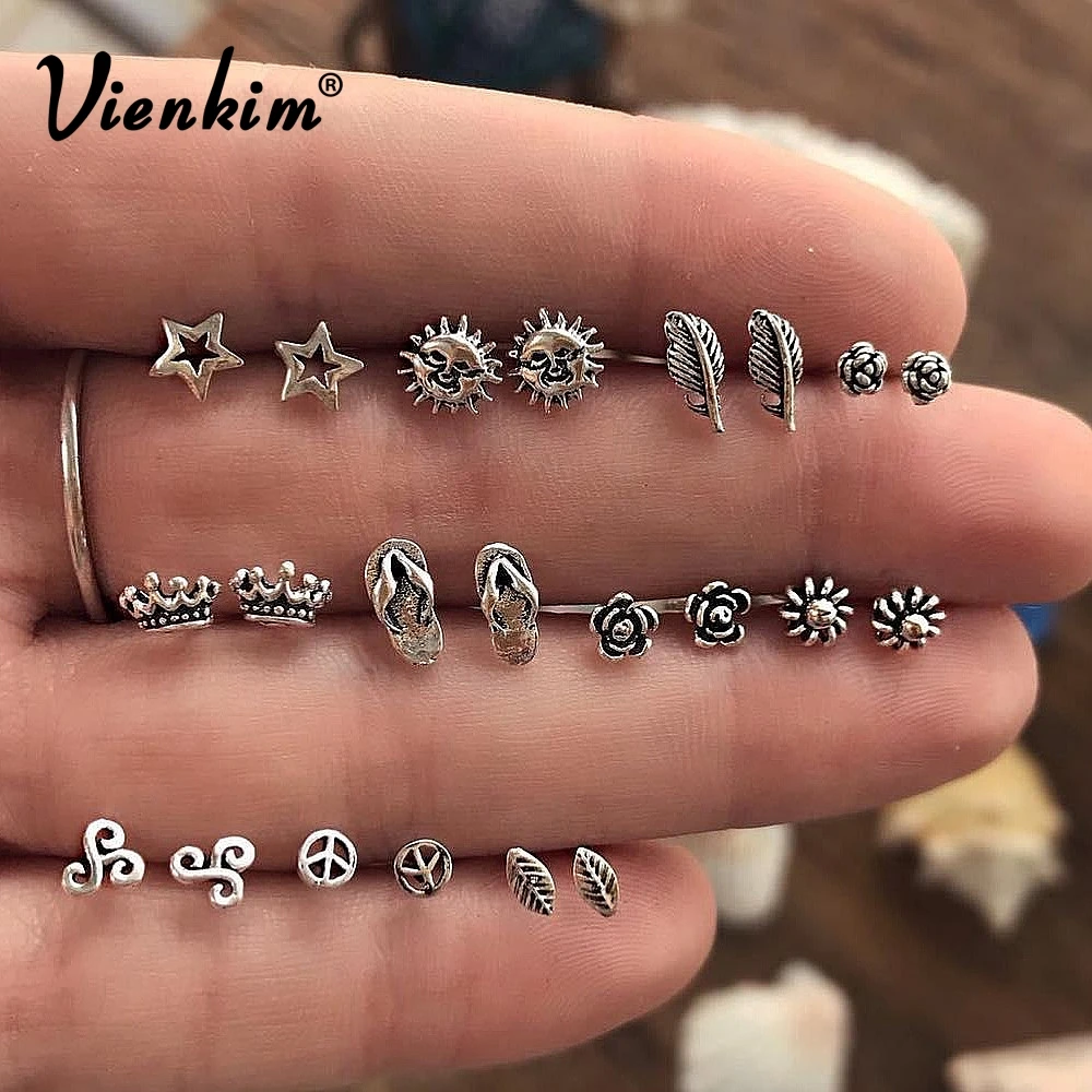 

Vienkim 11 Pairs/lot Vintage Small Stud Earrings Set For Women Punk Rose Crown Sun Stars Feather Geometric Animal Ear