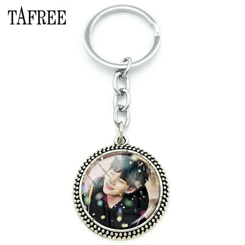 

TAFREE Popular BTS JUNG KOOK SUGA JIN Trendy Metal Keychain For Girl Pop Misic Band Key Chain Keyring Tokyo Ghoul Jewelry BTS153