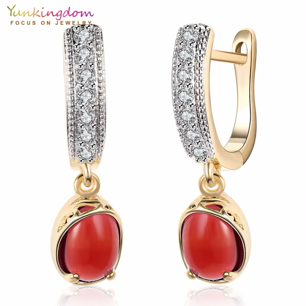 

Yunkingdom New Fashion Hoop Earrings for Women Popular Color Blue/Red/Green Earring