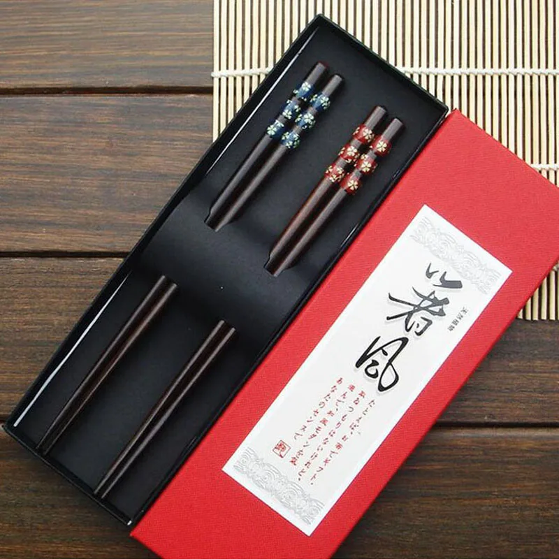 

50set Japanese Natural Wood Chopsticks Handmade Bento Partner wit Gift Box Wedding Anniversary Party Favor Gift ZA5211
