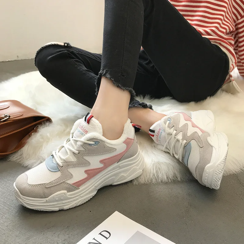 

Fashion and trendy increase warm and velvet ladies sneakers shock absorption wear student sneakers leisure women's shoes