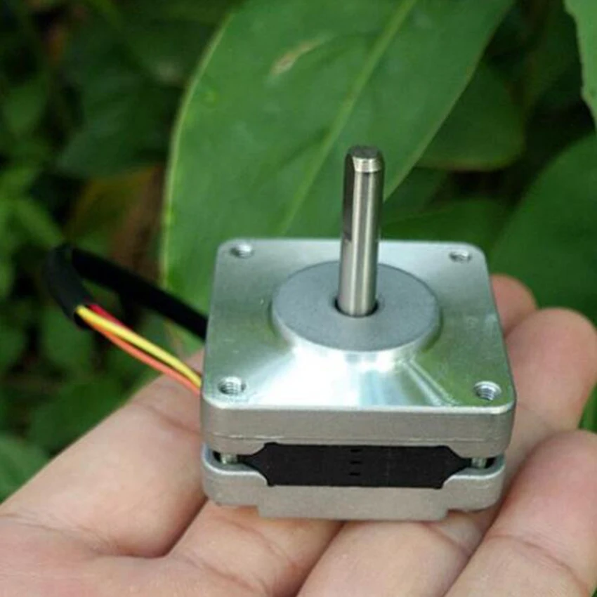 

Japan 2 phase 4 wire 39 Stepping Stepper Motor Ultra-thin 19.5mm High Precision 1.8 degree 12V 1.1A For DIY