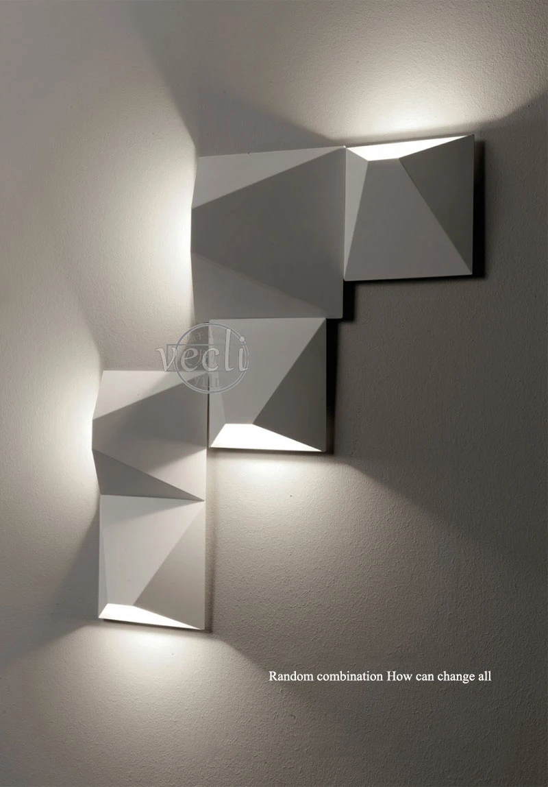 wall sconce (2)