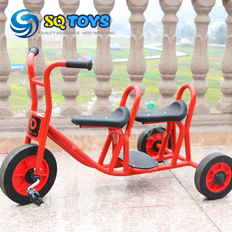 triciclo con 2 asientos