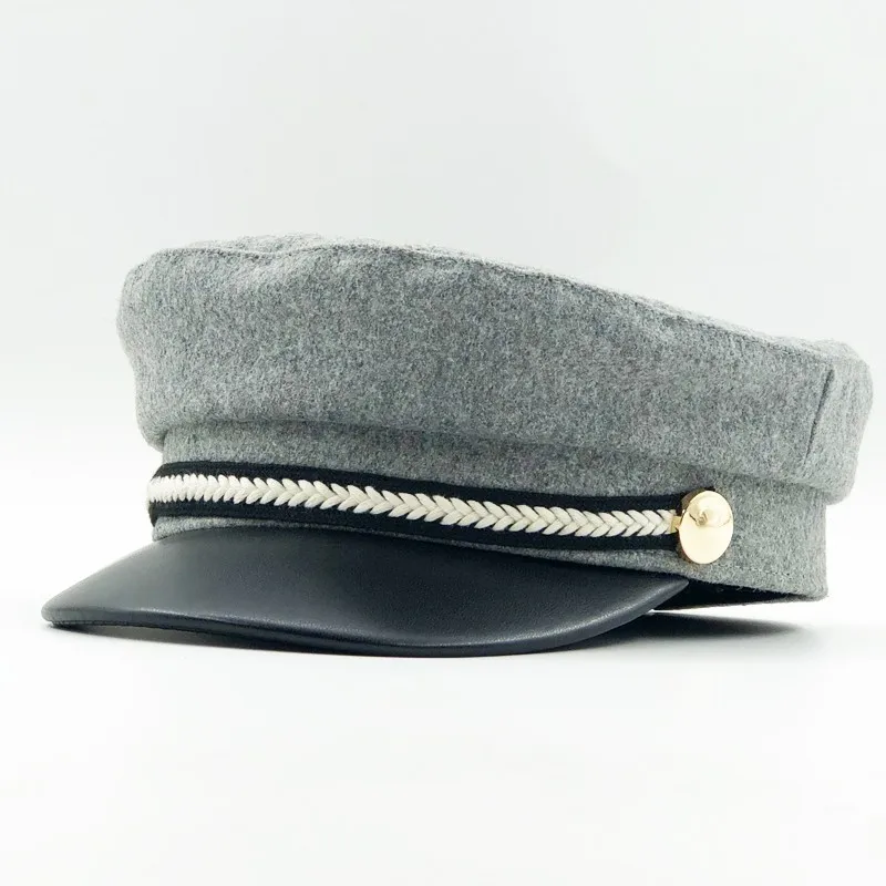 Women Wool Felt Hats Winter Cap Elegant Golden Chain Visor Style Newsboy Cap Cabbie Beret Hat for Ladies Girls 3 Colors