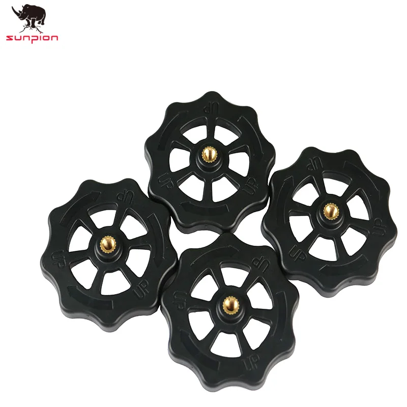 

3d printer Upgraded Big Hand Twist Auto Leveling Nuts for Creality CR-10 CR-10S Mini Ender 3 3D Printers Parts 4pcs/lot