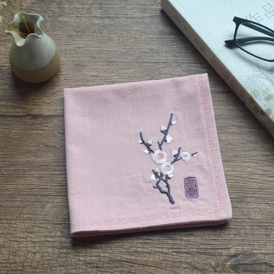  The name plum blossom put Ms retro nostalgia embroidery cotton and linen handkerchief foreigners Ma