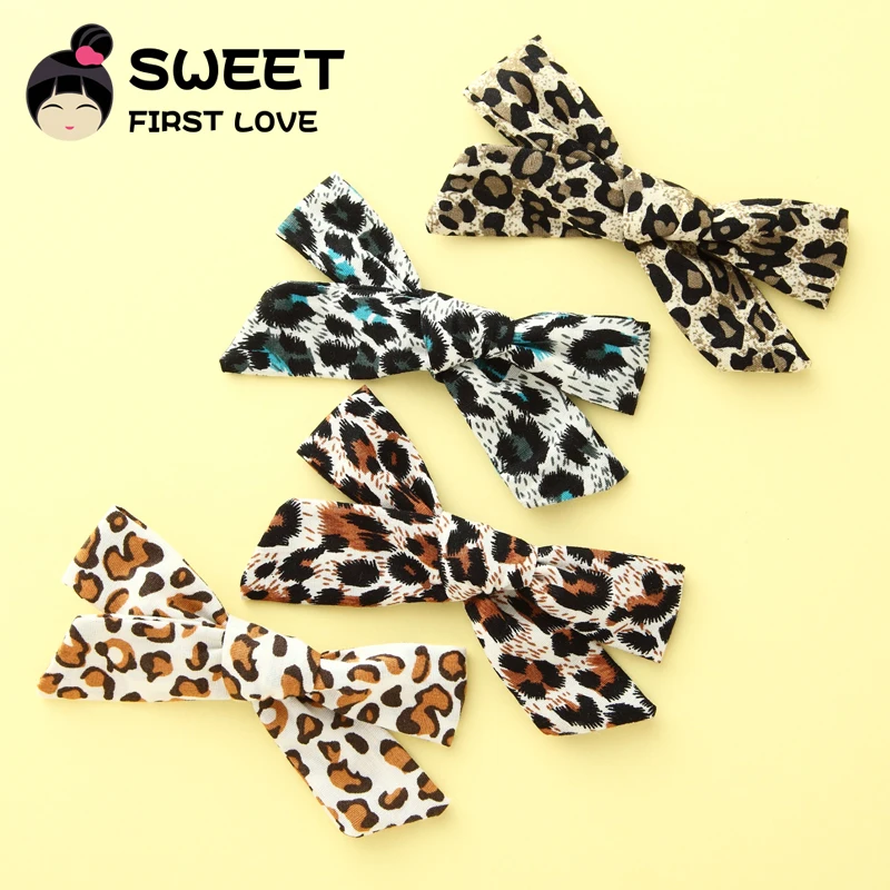 

4pcs/lot Girls Leopard Fabric Bow Hairpins, Soft Bowknot Hair Clips, Children Birthday Gift,Hair Accessories Headwear Hair Claws
