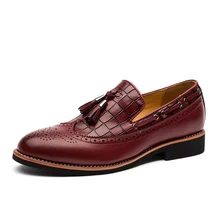 Leisure British Men’s Shoes Fashion Tassel Men Casual Leather Brogues Shoes Summer Lace-up Men Wedding Shoes Men Size 38-44