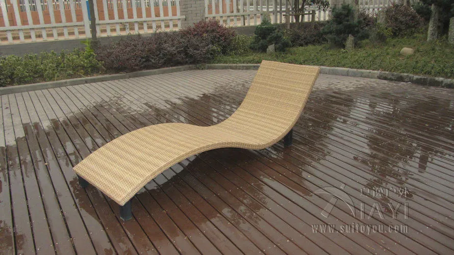 Modern Swimming Pool Waterproof Rattan Sun Lounger To Sea Port By Modern Swimming Pool Waterproof Rattan Sun Lounger To Sea Port By