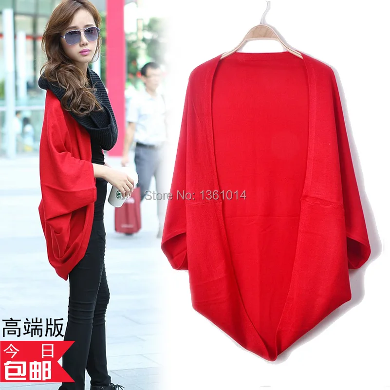 накидка женская без рукавов. темная накидка. накидка женская. длинная накидка без рукавов. стеганый кейп с капюшоном.