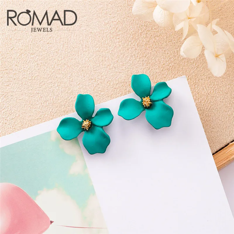 

2018 Colorful Cute Flower Shape Stud Earrings For Women Spray Paint Irregular Petal Earrings Party Fashion Jewelry Pendientes S3