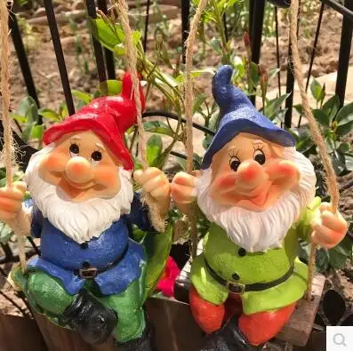 

Free shipping,2pcs/lot,American Village Dwarf Garden Ornament Home Farm Decoration Air Strap Wall Decorative Gardening,Xmas gift