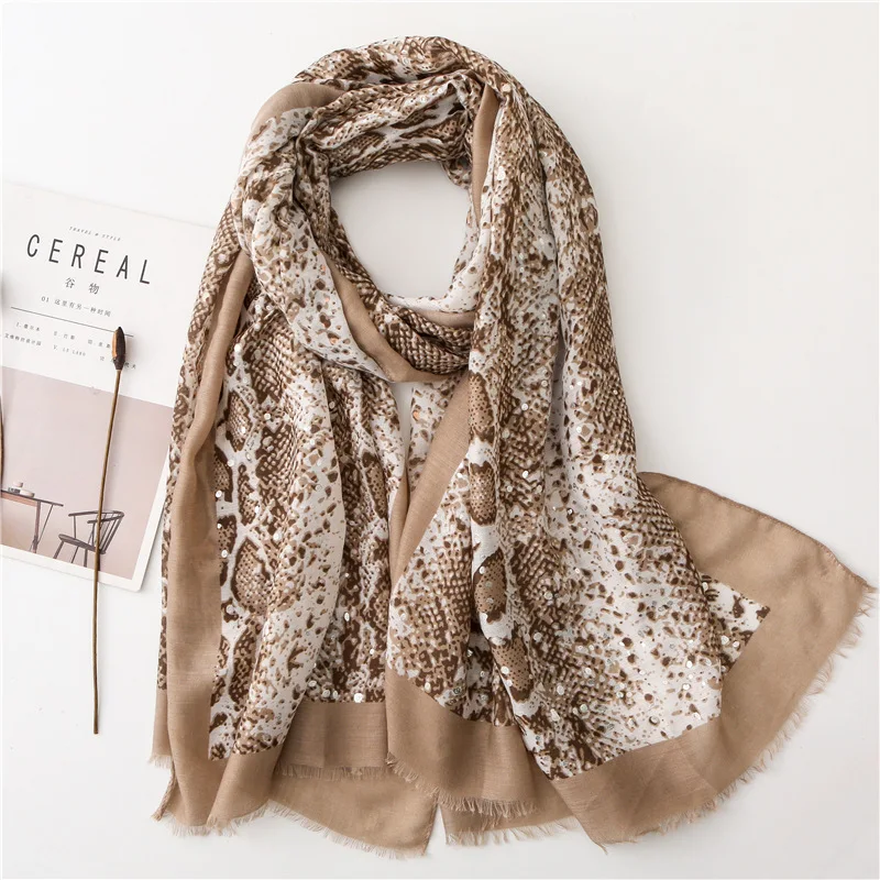 

Women Scarf Animal Snakeskin grain Leopard Pattern Viscose Shawl Scarf High Quality Wrap Neck Pashminas Stole Muslim Hijab Sjaal