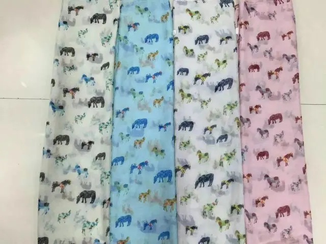 

2016 Newest Fashion Horse And Cattle Print Scarf Animal Print Scarves Shawls Wrap Women Horse With Flower Hijab Free Shipping