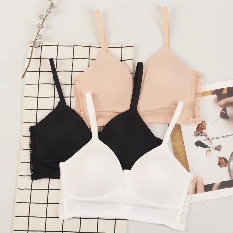

Australia high-end famous simple low-hearted solid color Seamless bra deep V comfortable steel ring underwear